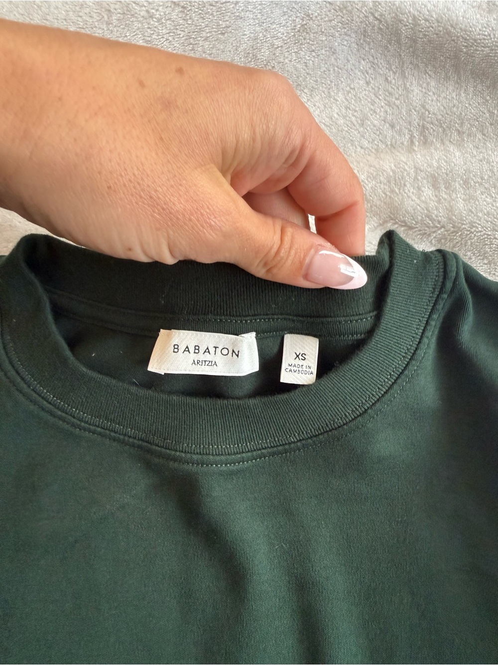 Babaton by Aritzia Dark Forest Green Crewneck Sweatshirt - XS